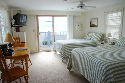 Отель The Ocean View West Hyannisport Экстерьер фото