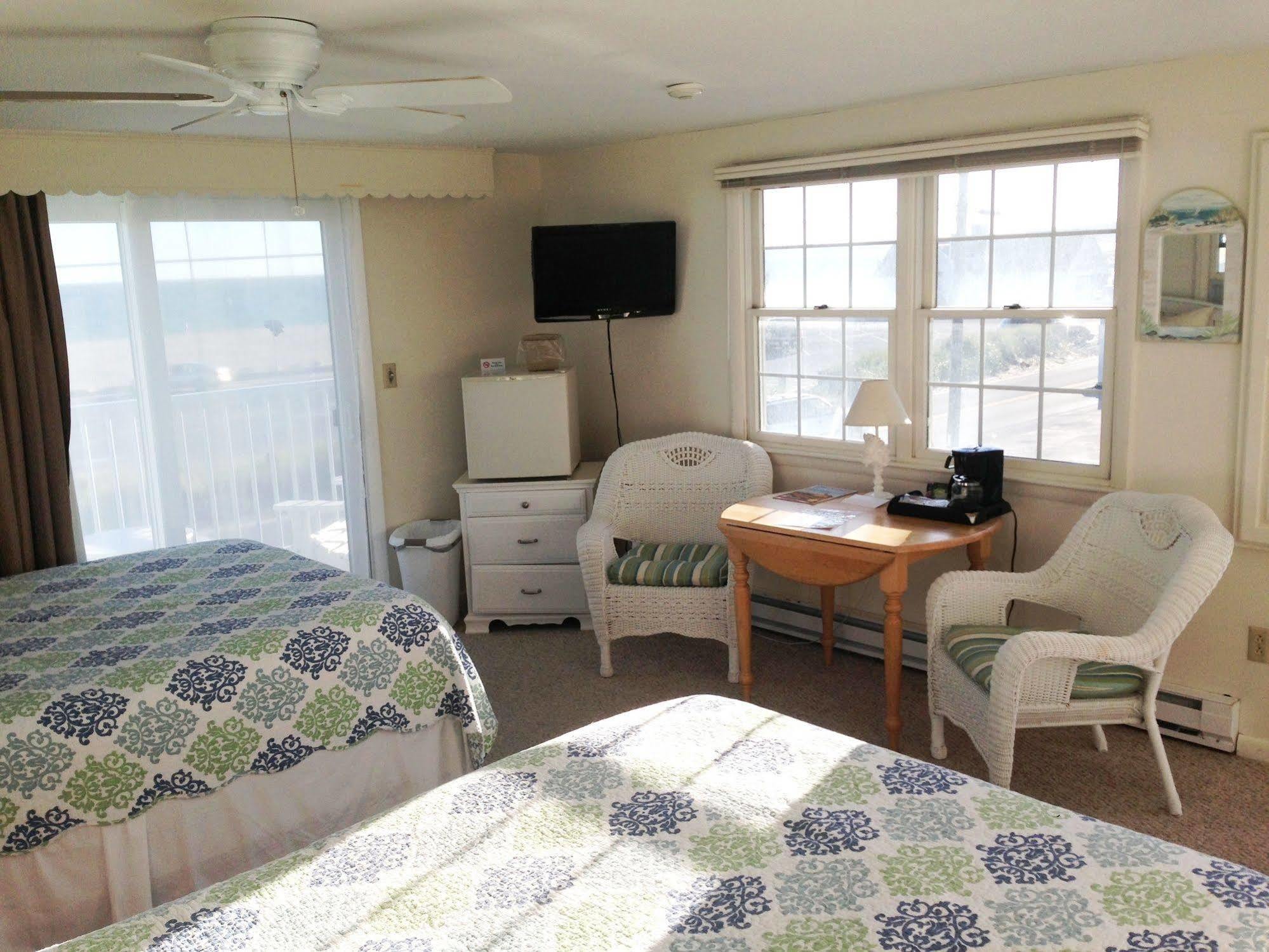 Отель The Ocean View West Hyannisport Экстерьер фото