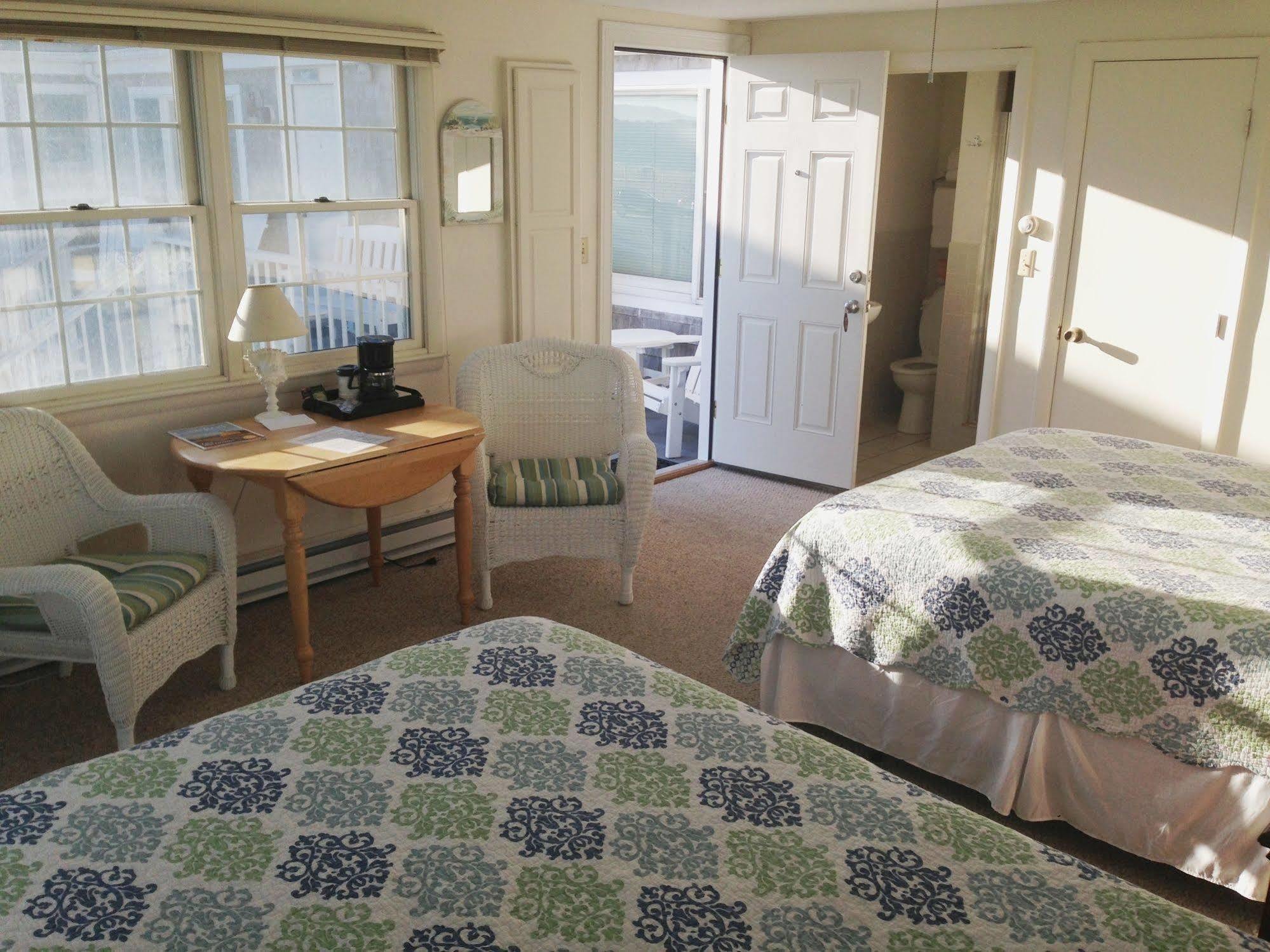 Отель The Ocean View West Hyannisport Экстерьер фото