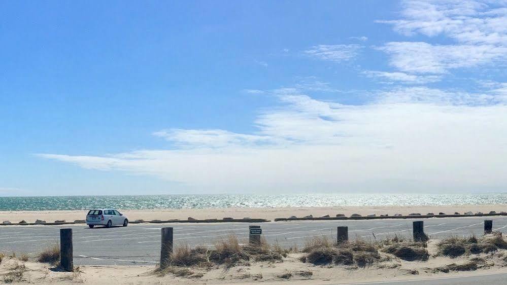 Отель The Ocean View West Hyannisport Экстерьер фото